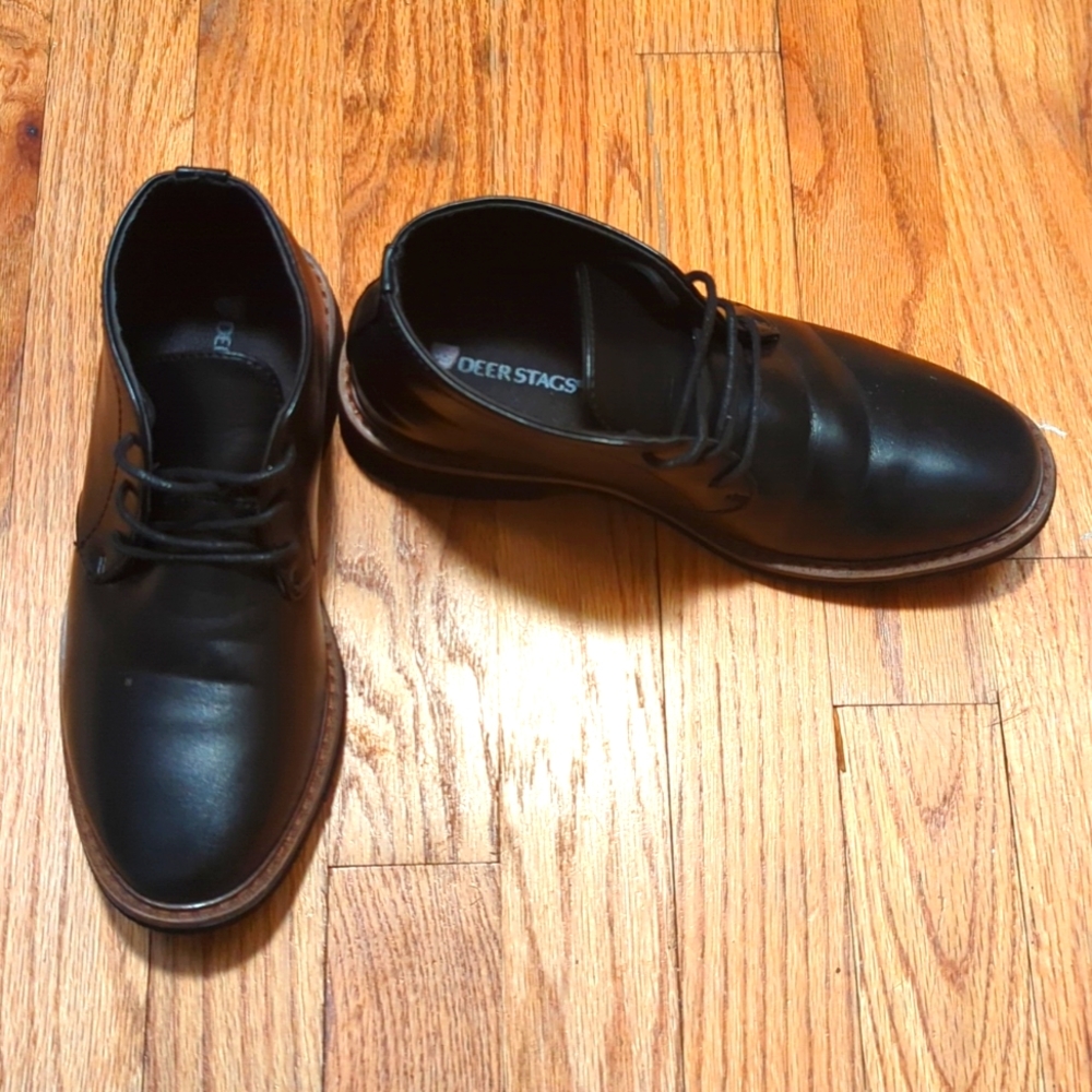 Kids (Boys) dress shoes, size 3M